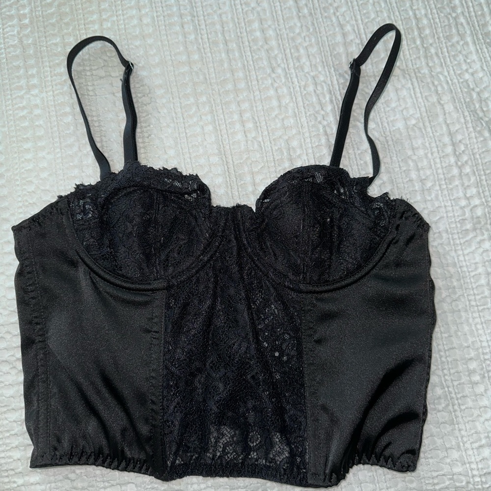 Urban corset